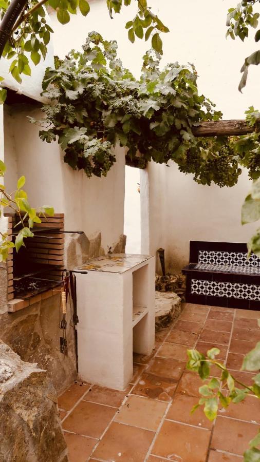 Cortijo Paraiso Charcon Higuera Exterior foto