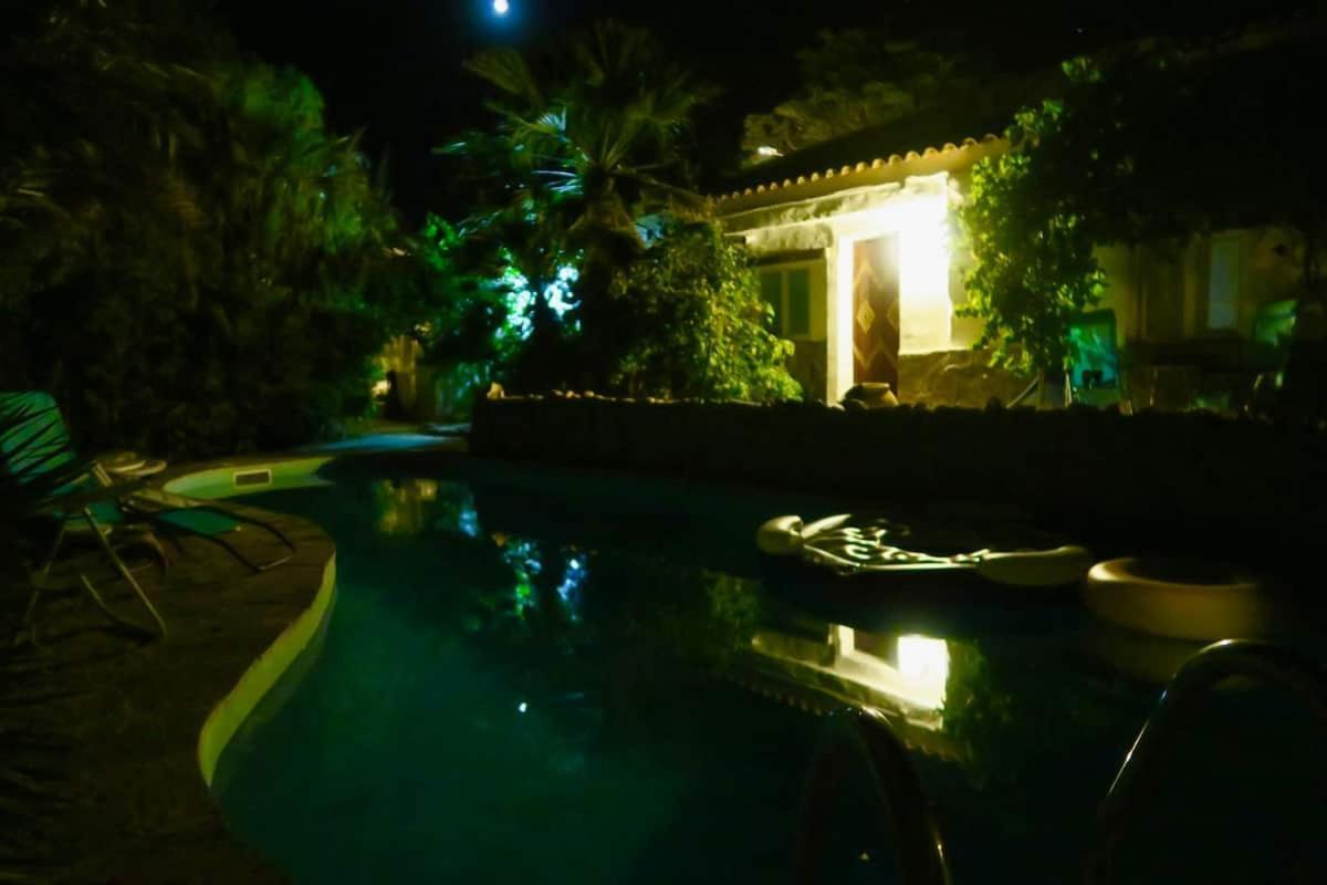 Cortijo Paraiso Charcon Higuera Exterior foto